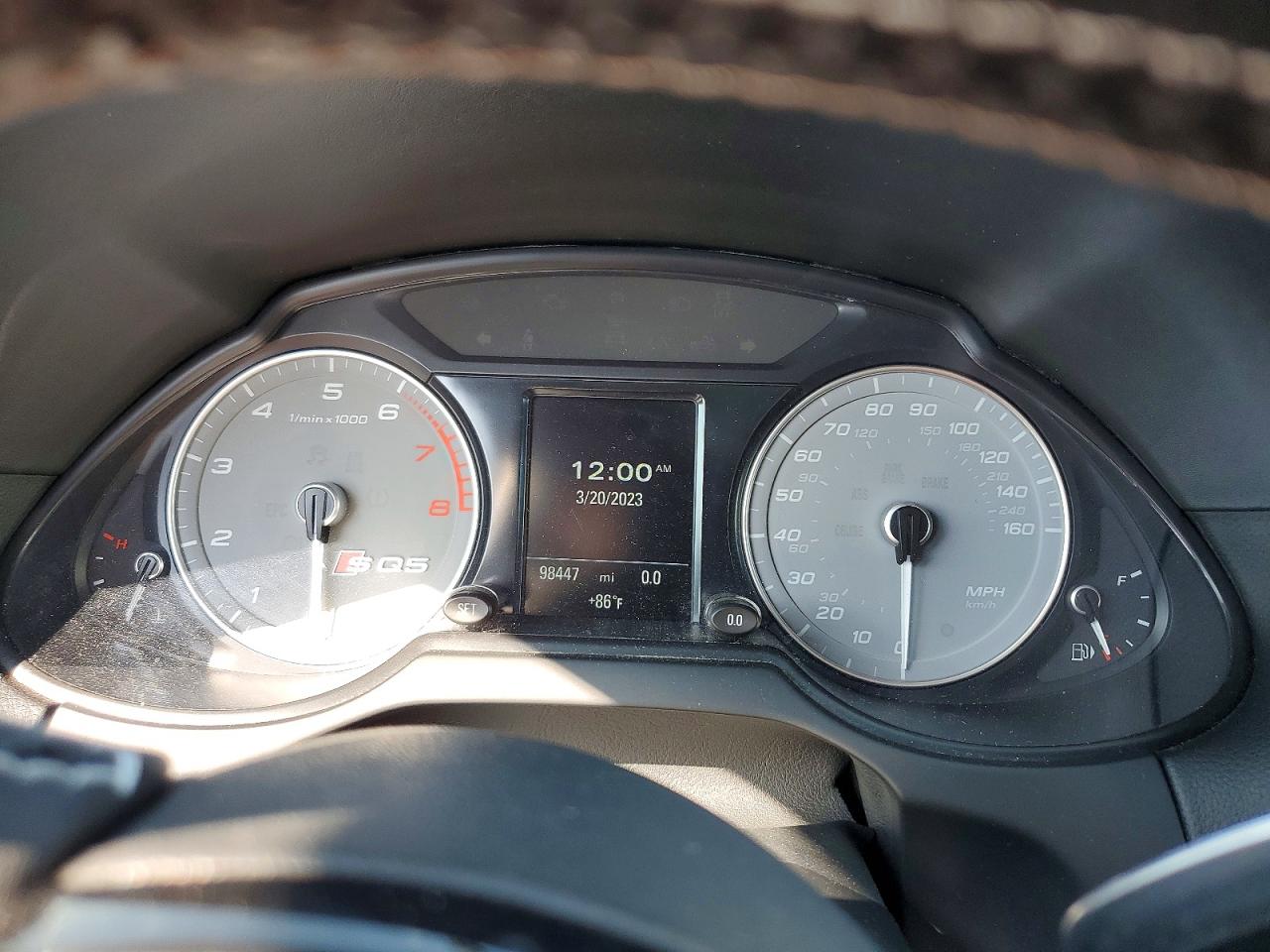2014 AUDI SQ5