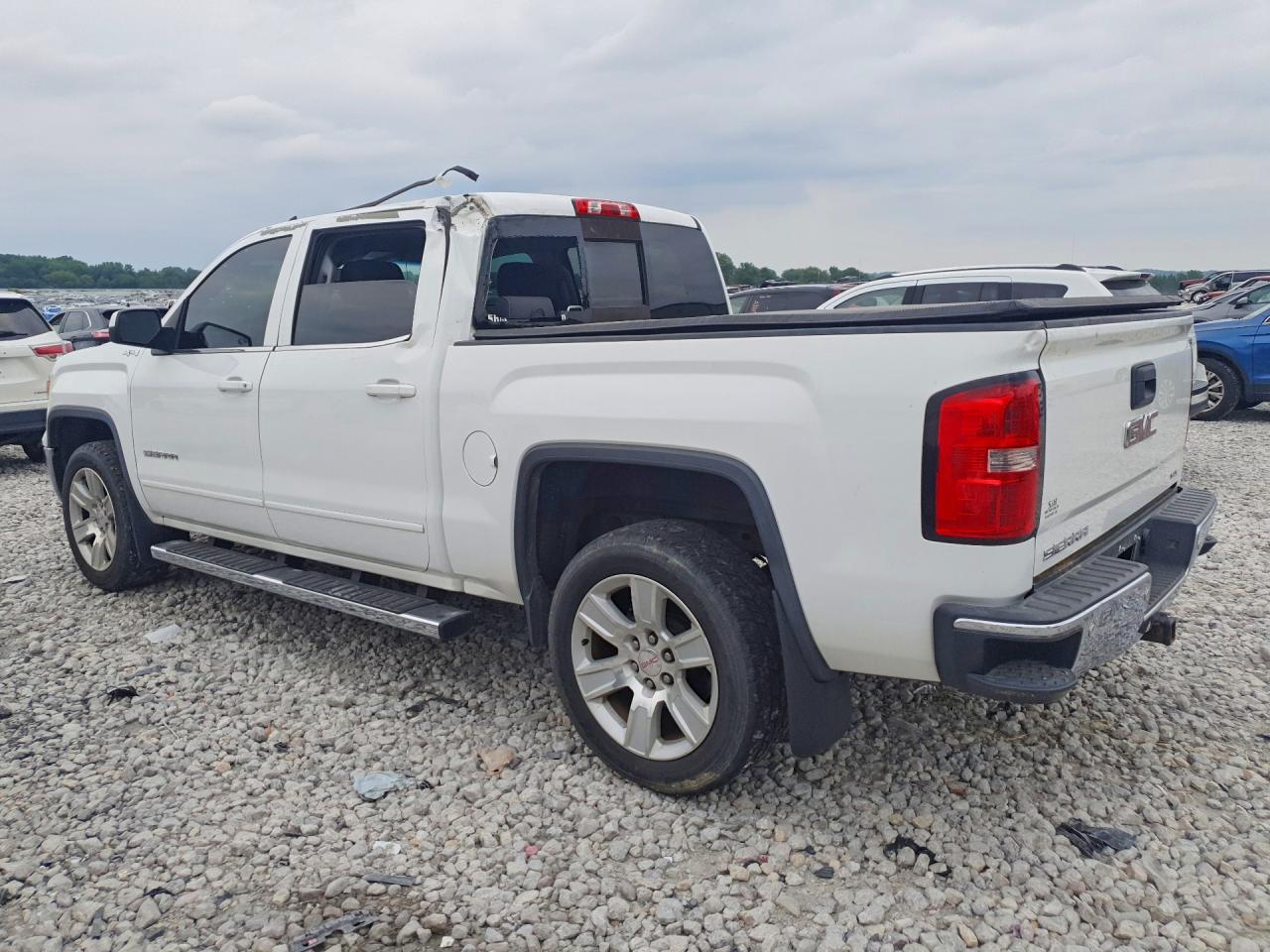 2015 GMC SIERRA