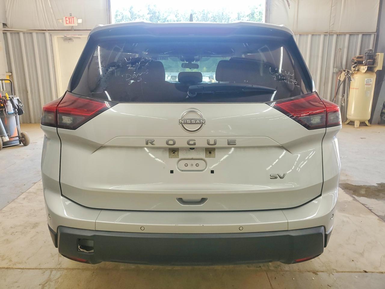 2024 NISSAN ROGUE