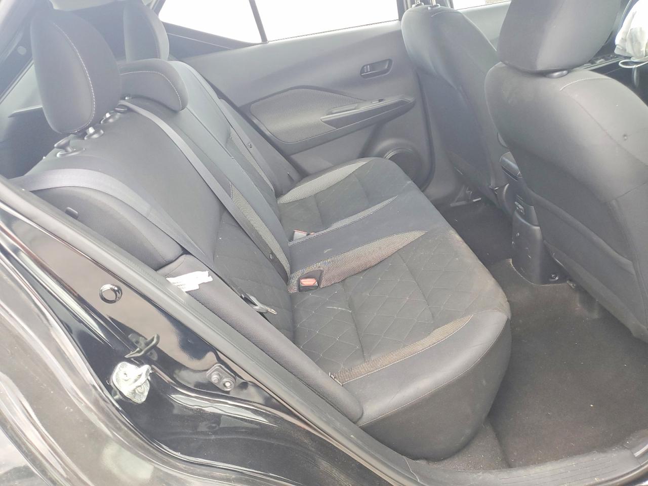 2020 NISSAN KICKS