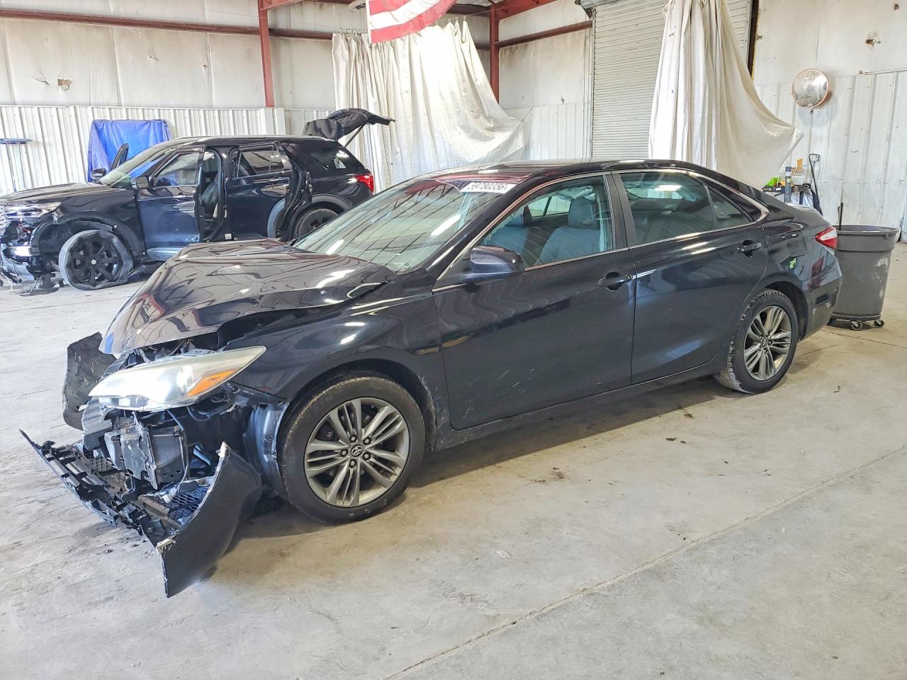 2016 TOYOTA CAMRY