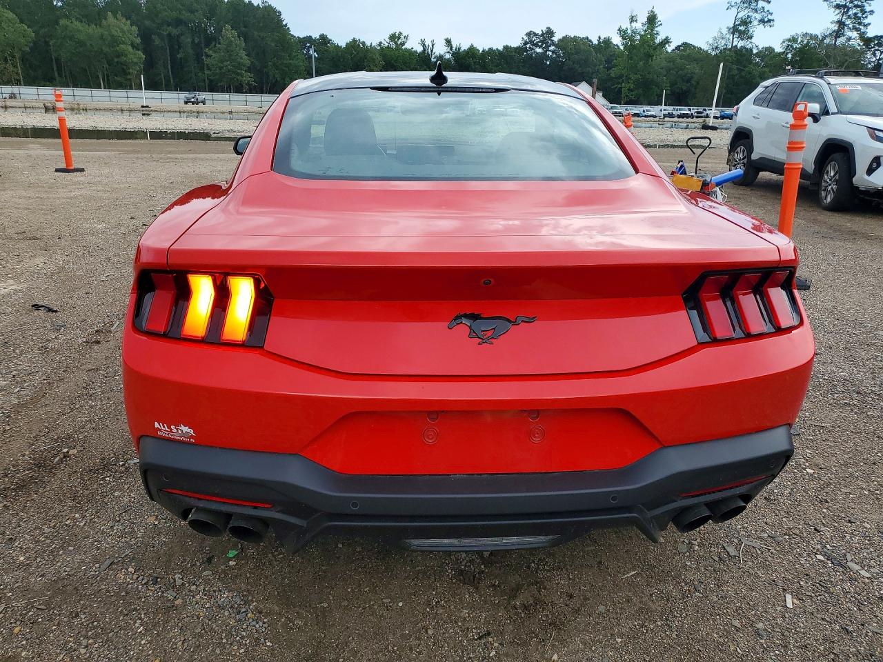 2025 FORD MUSTANG