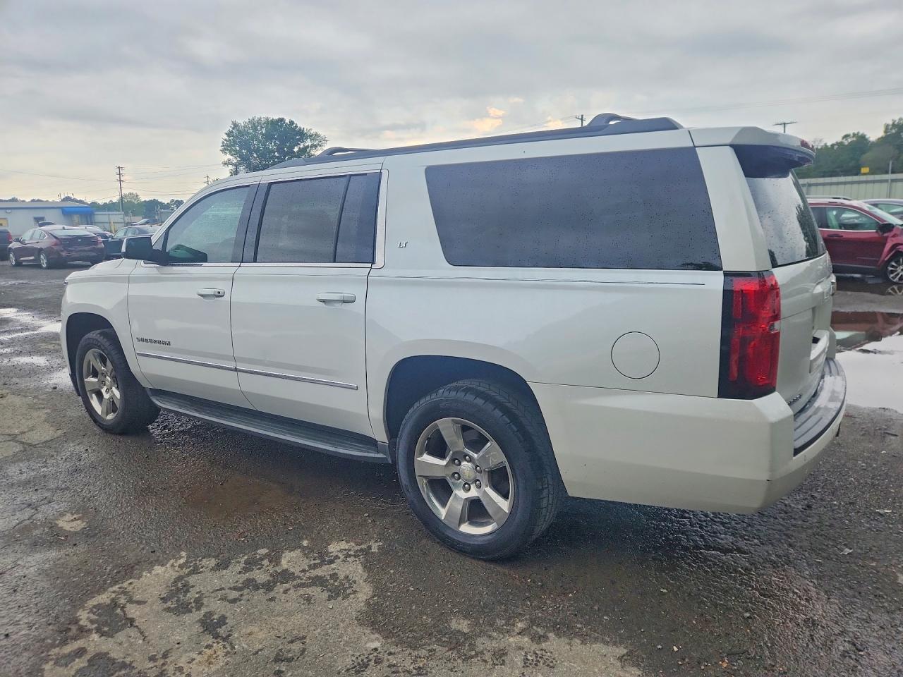 2016 CHEVROLET SUBURBAN
