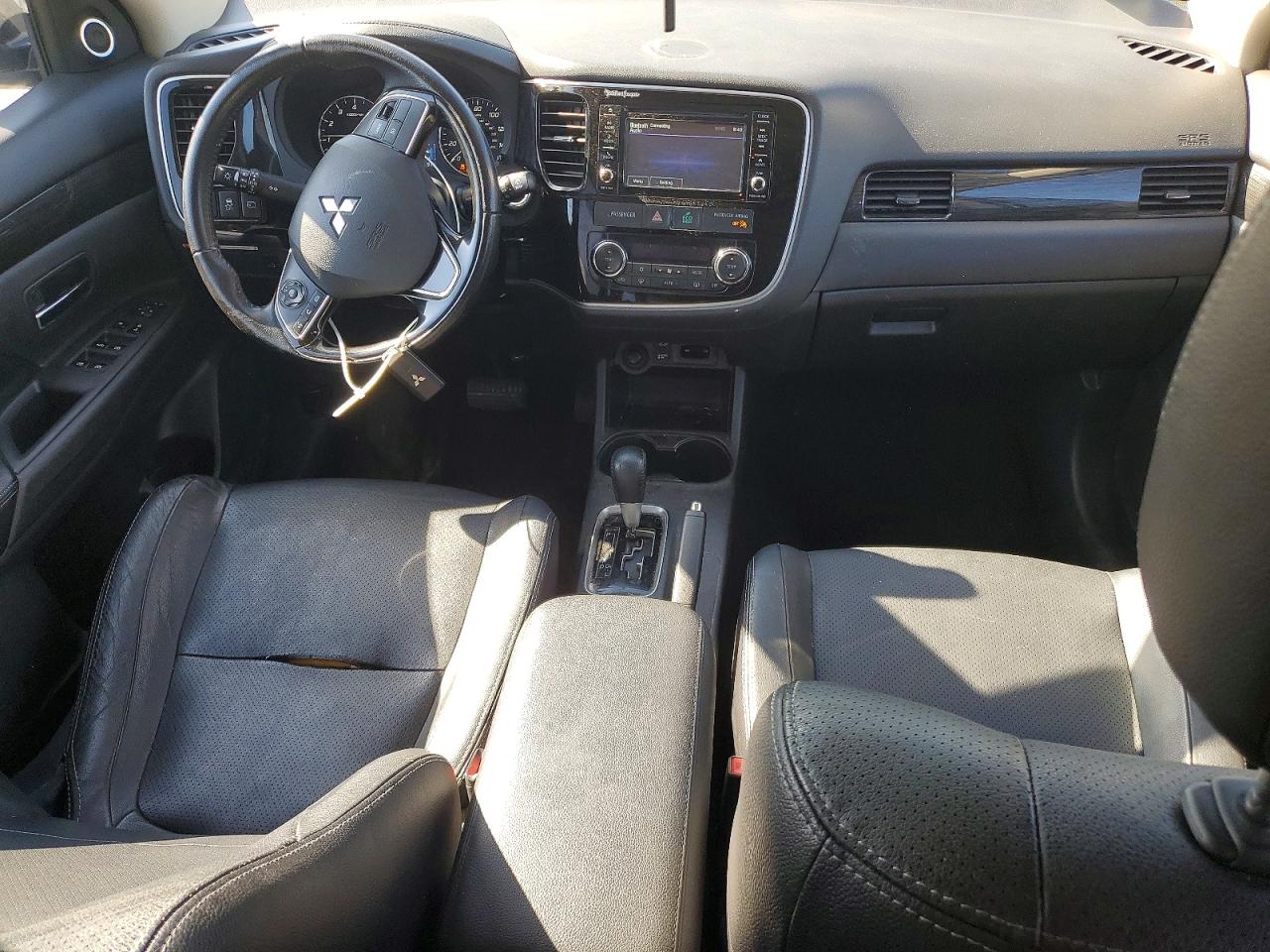 2016 MITSUBISHI OUTLANDER
