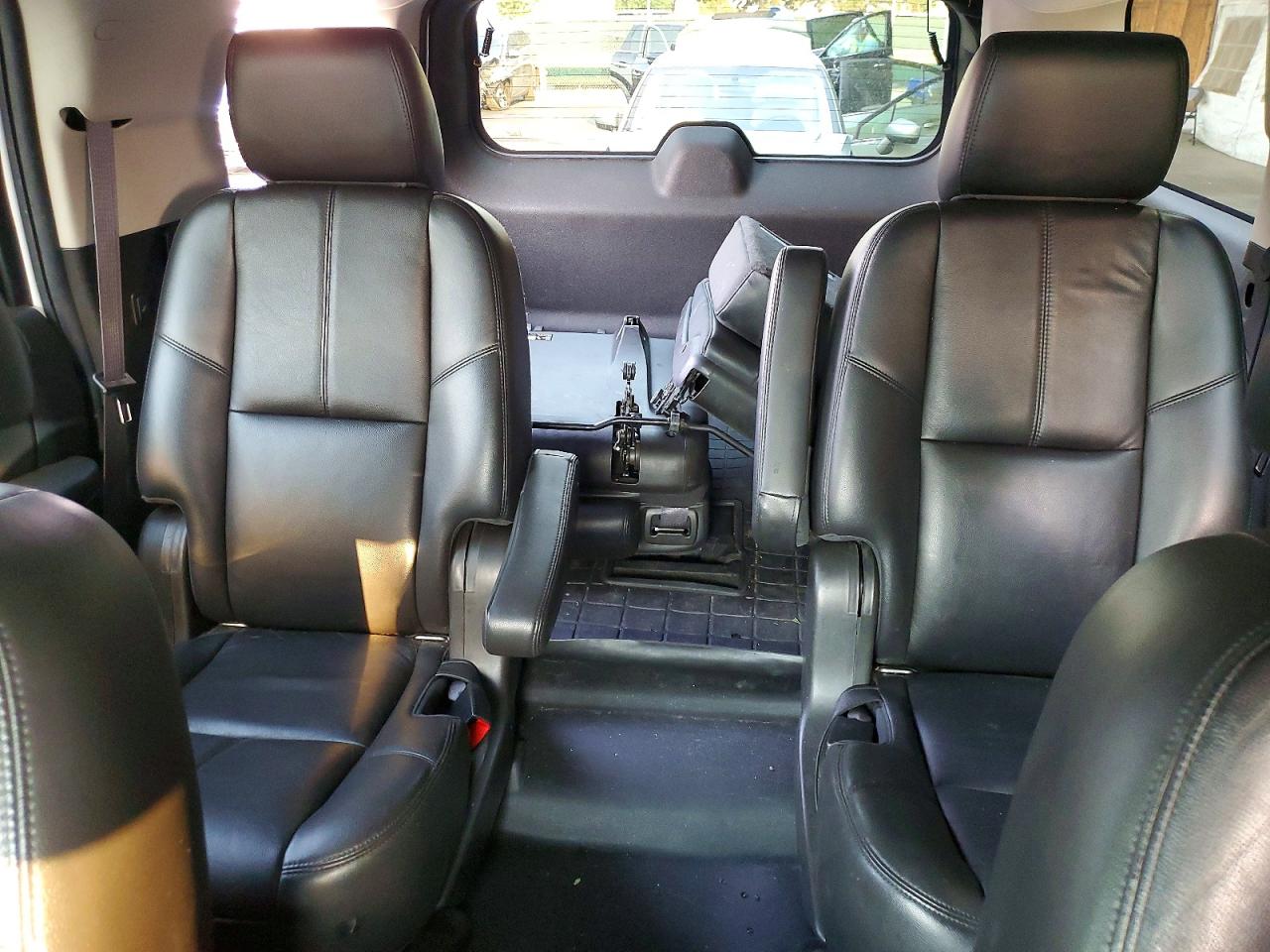 2013 CHEVROLET TAHOE