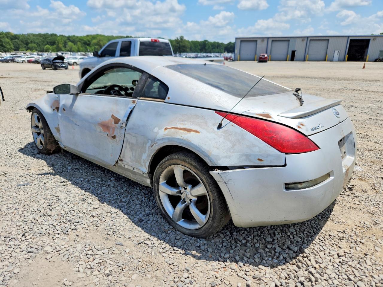 2006 NISSAN 350Z