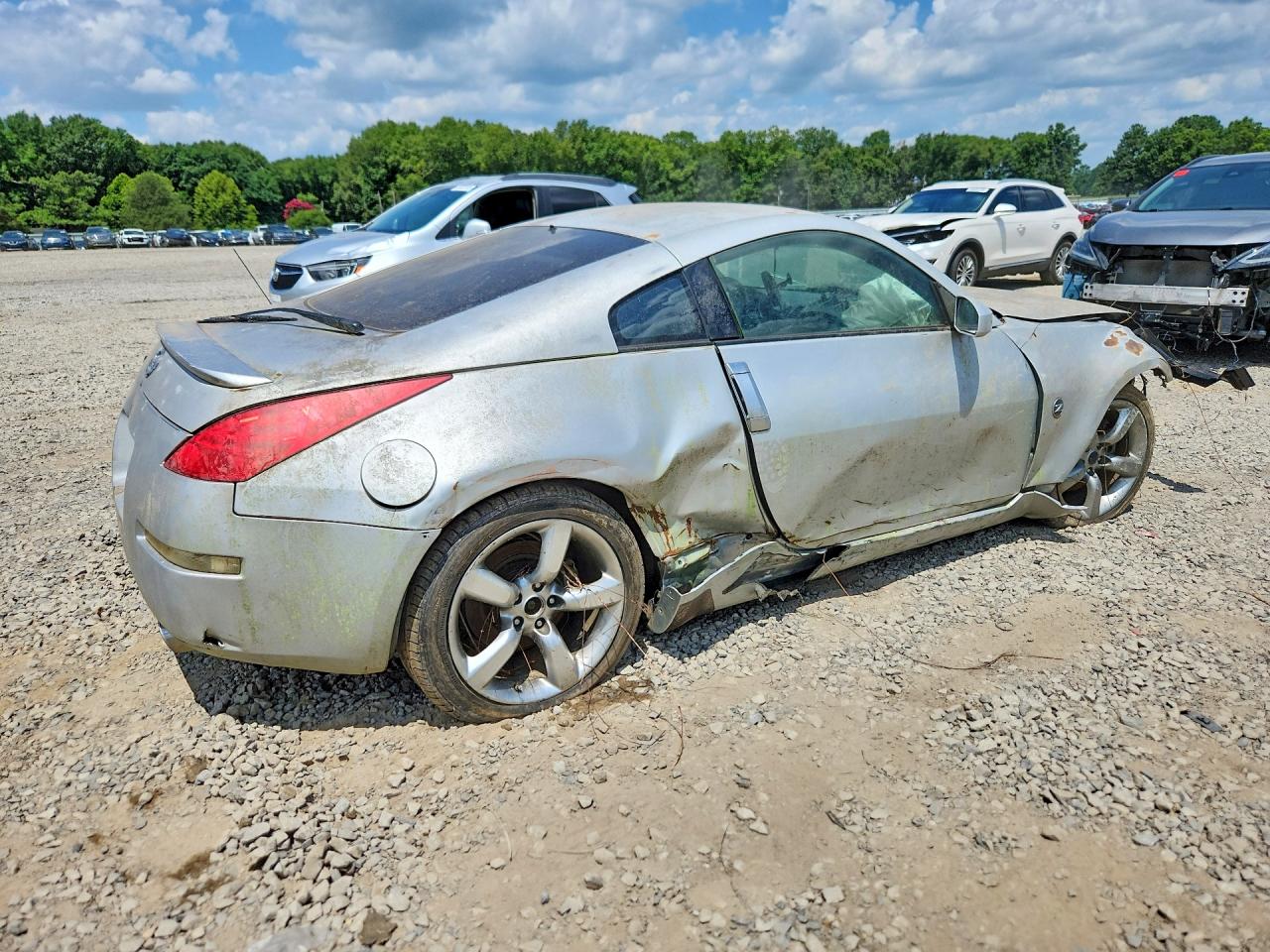 2006 NISSAN 350Z