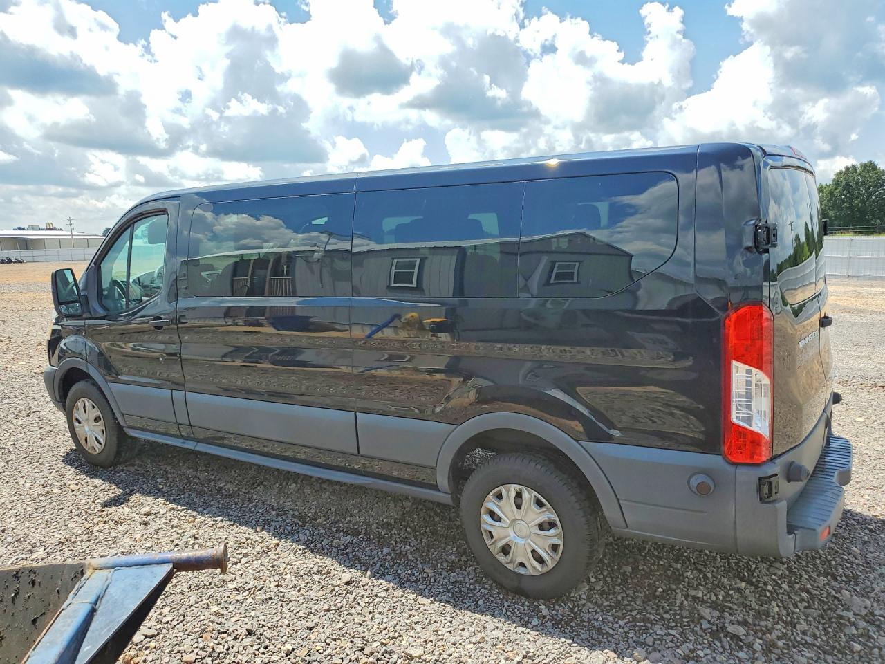 2017 FORD TRANSIT