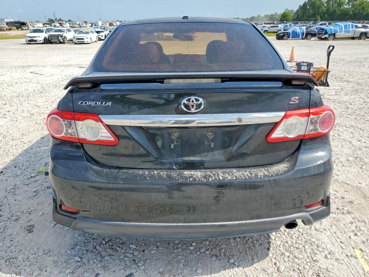 2013 TOYOTA COROLLA