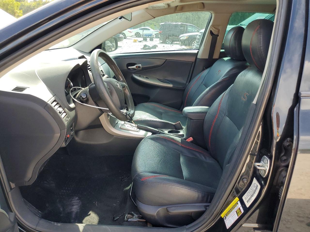 2013 TOYOTA COROLLA