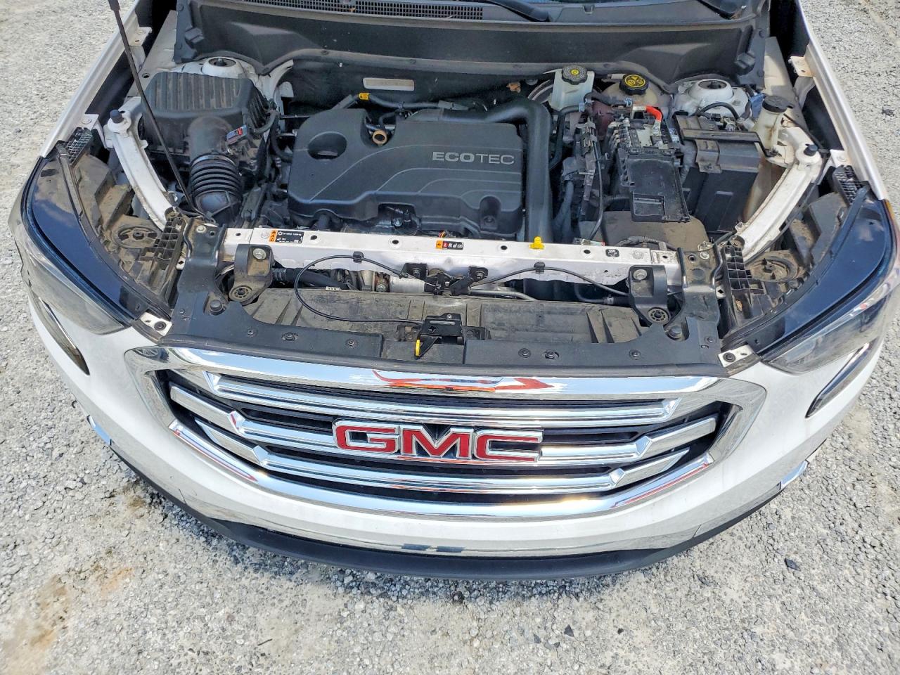 2021 GMC TERRAIN