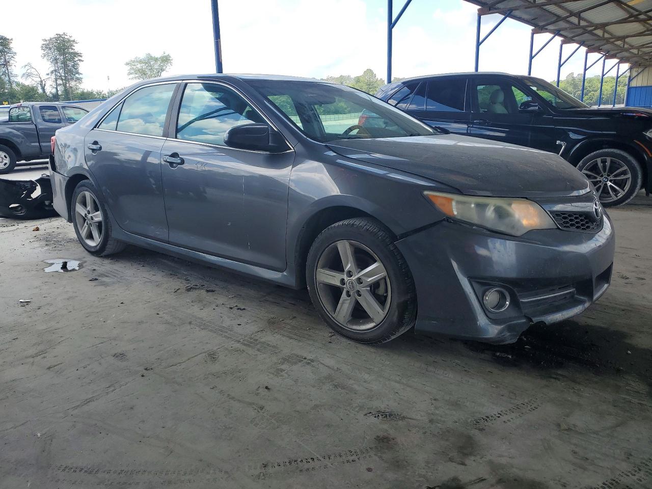 2014 TOYOTA CAMRY