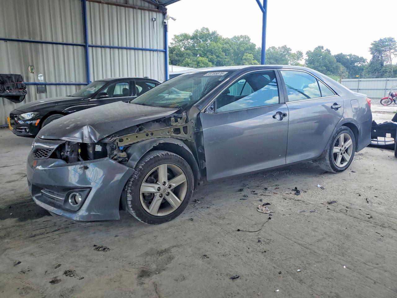 2014 TOYOTA CAMRY