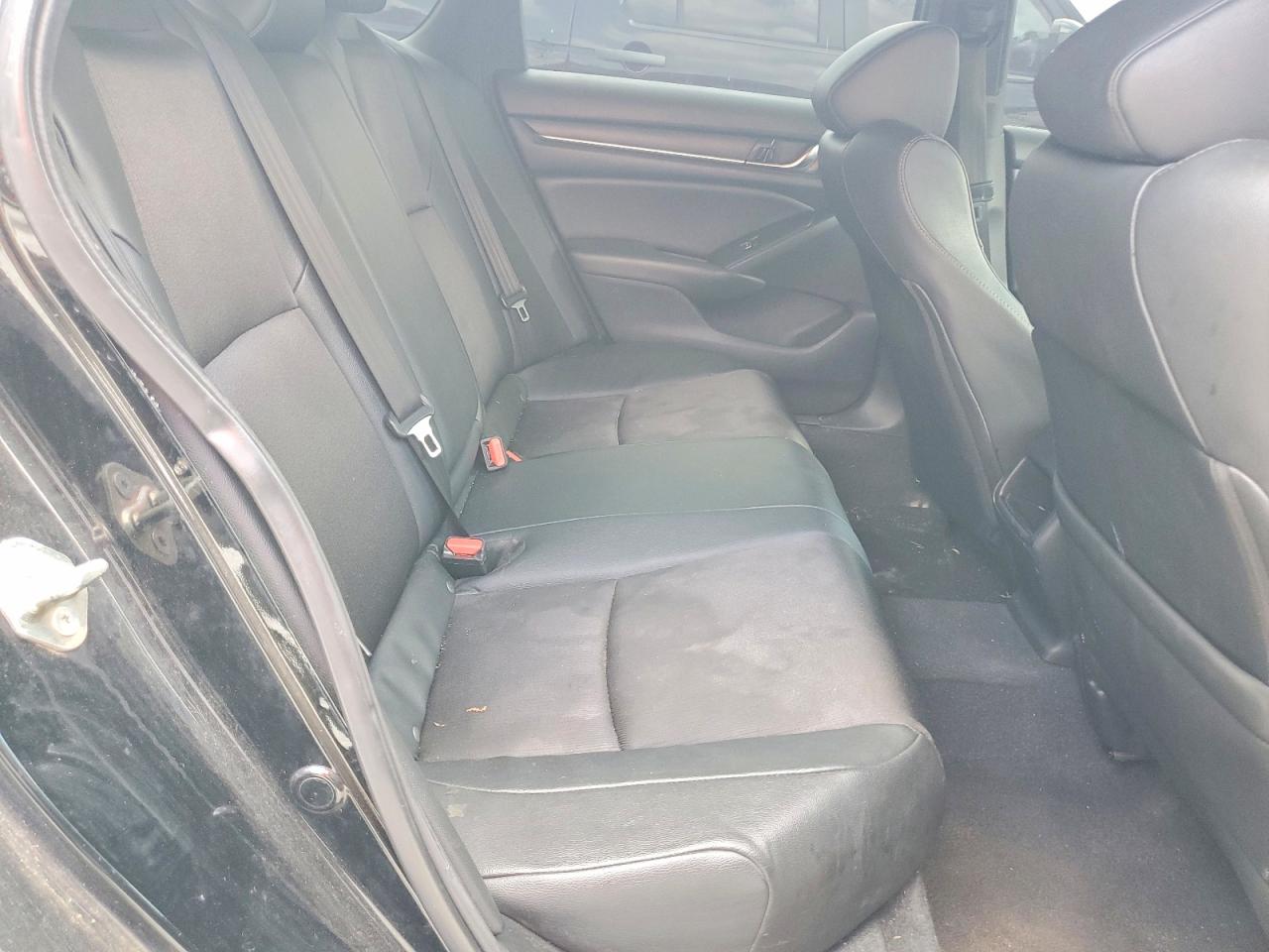 2019 HONDA ACCORD