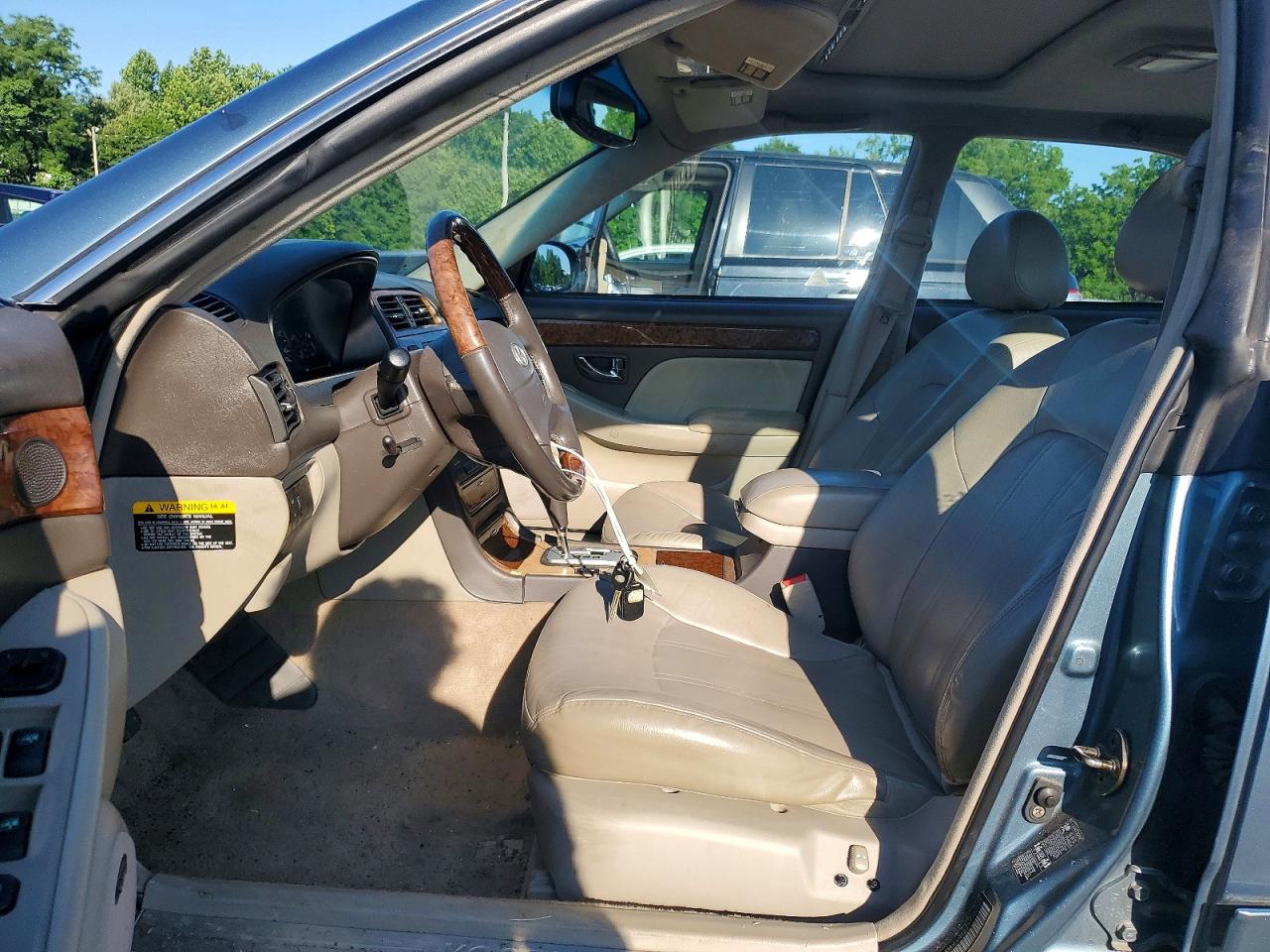 2005 HYUNDAI GRANDEUR