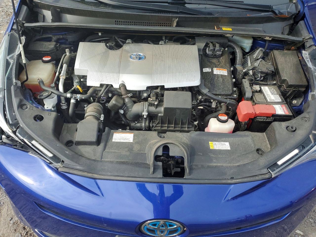 2016 TOYOTA PRIUS