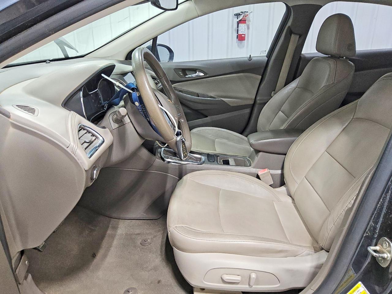 2017 CHEVROLET CRUZE