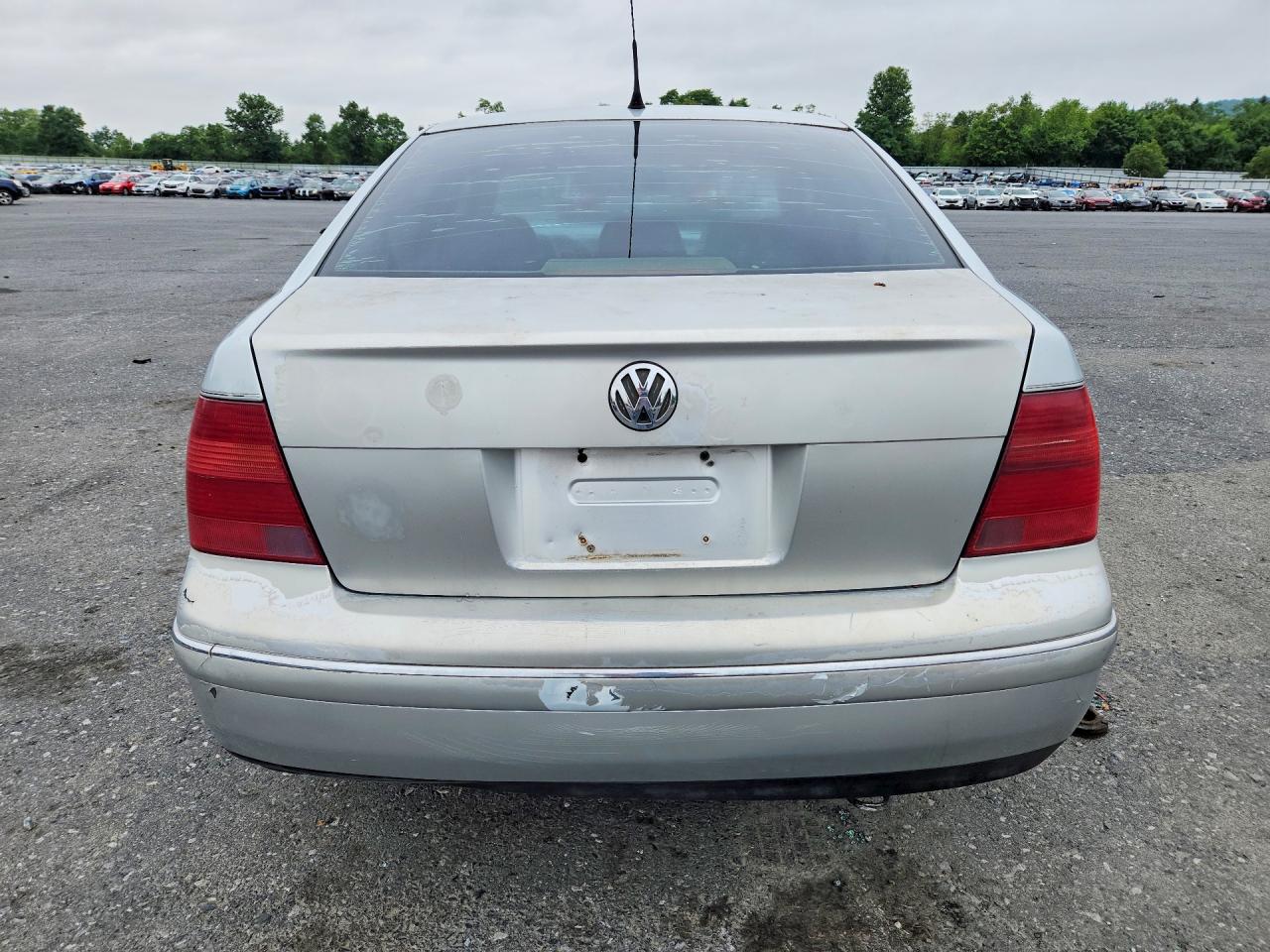 2004 VOLKSWAGEN JETTA
