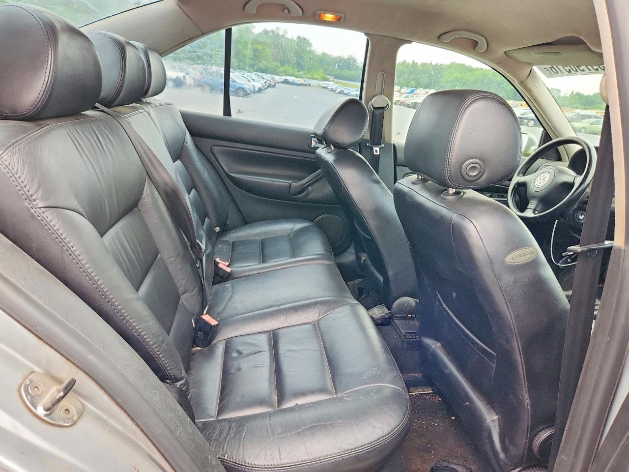 2004 VOLKSWAGEN JETTA