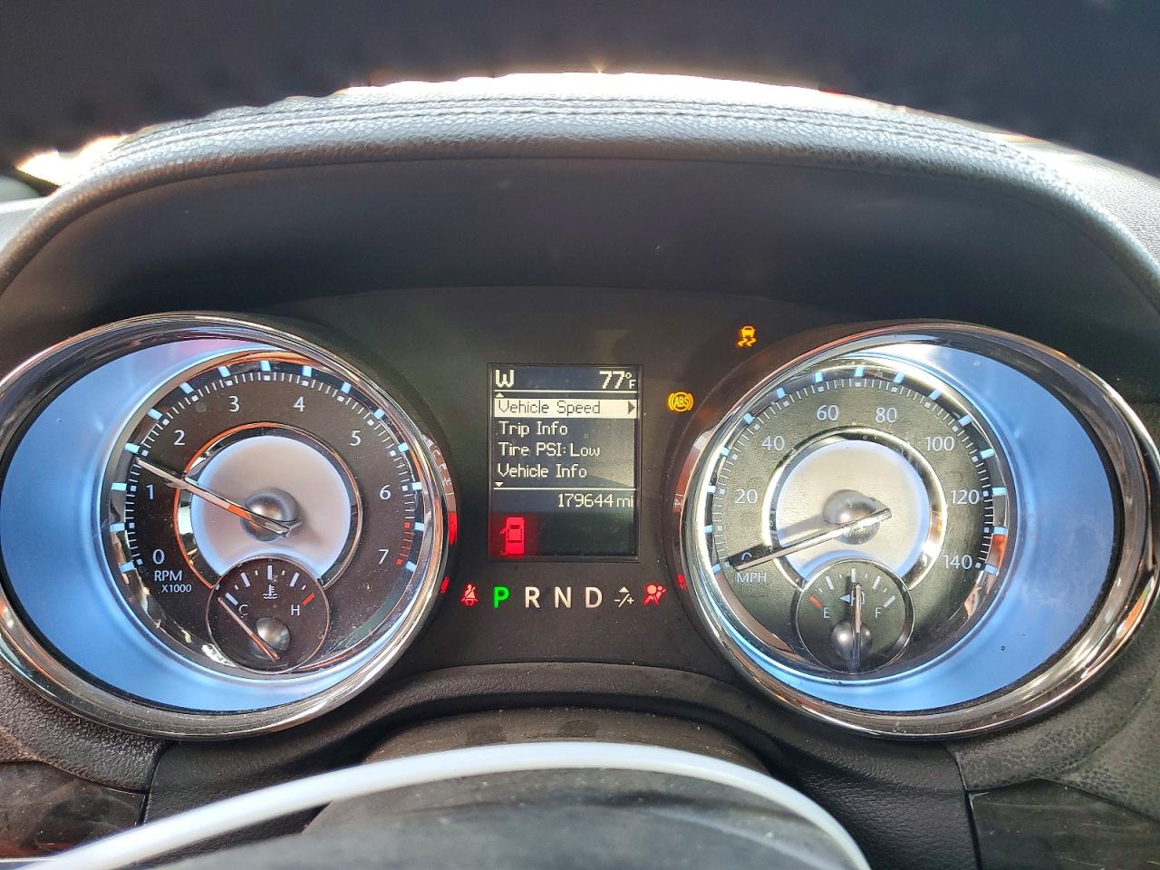 2011 CHRYSLER 300
