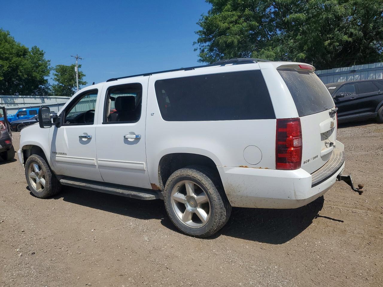 2011 CHEVROLET SUBURBAN