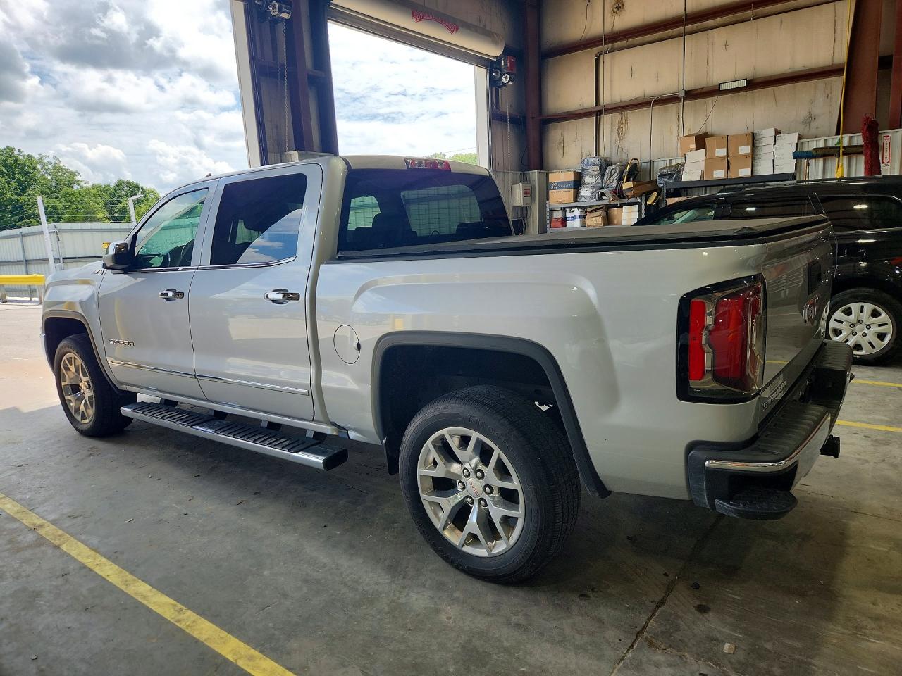 2018 GMC SIERRA