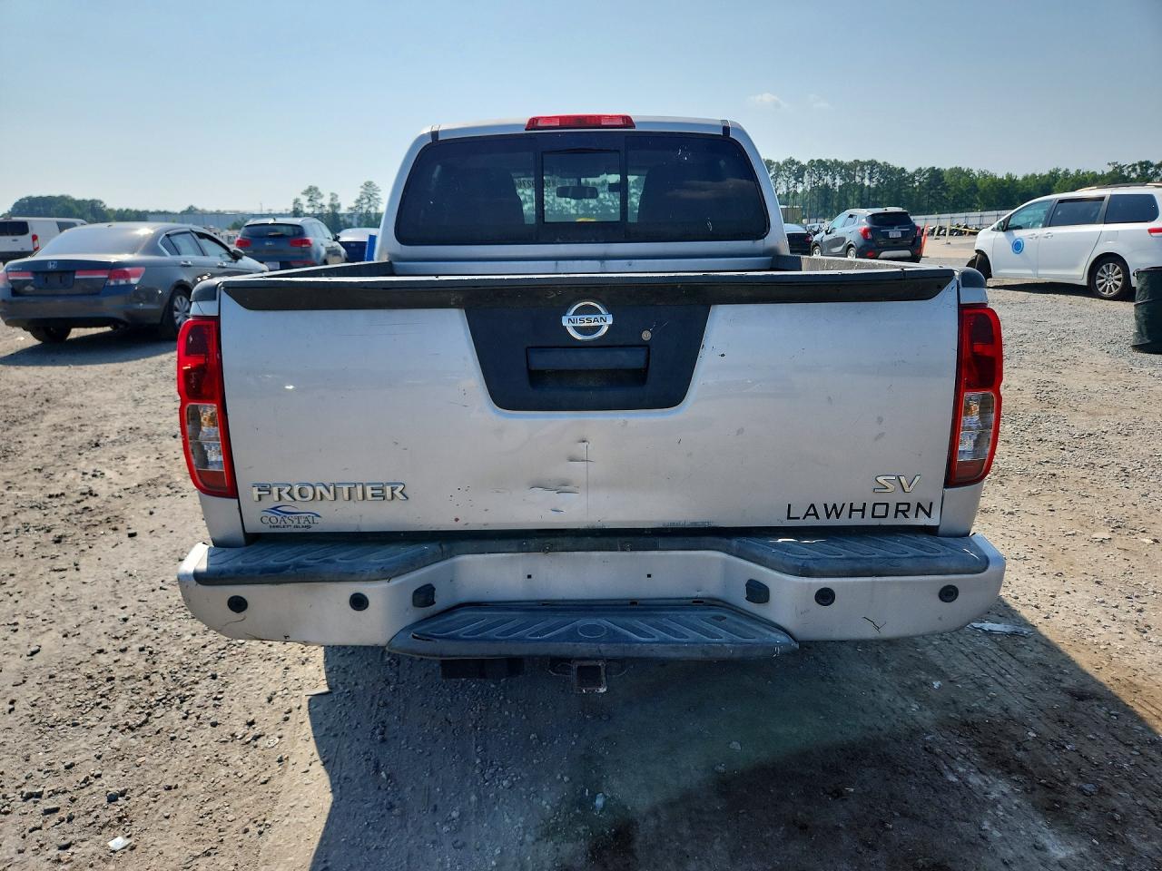2020 NISSAN FRONTIER