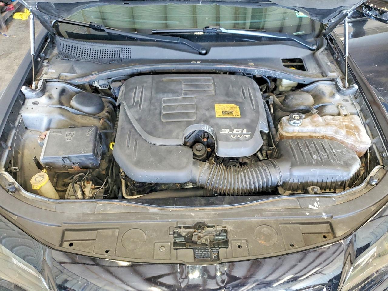 2012 CHRYSLER 300