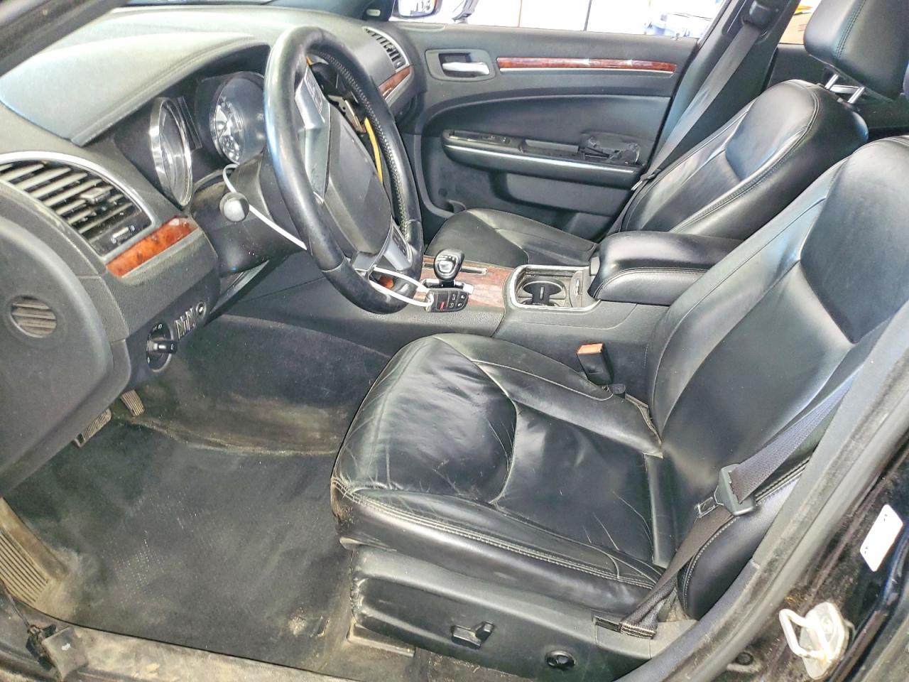 2012 CHRYSLER 300