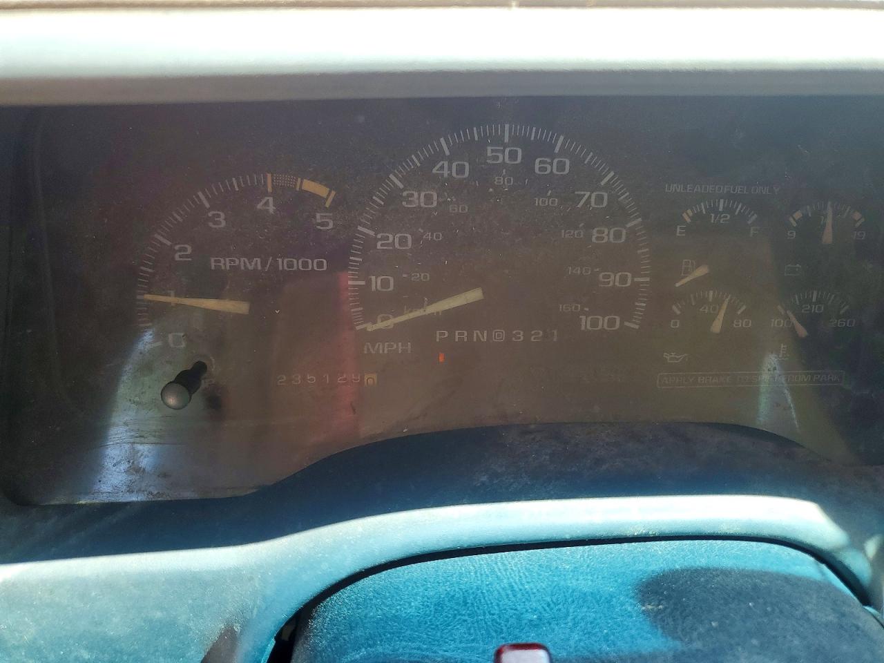 1996 GMC SIERRA