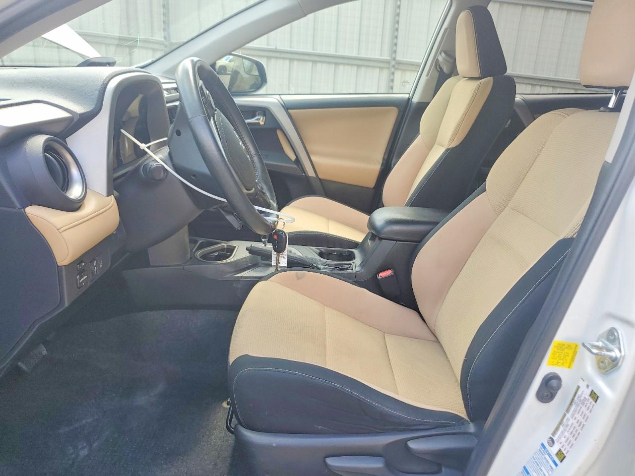 2017 TOYOTA RAV4