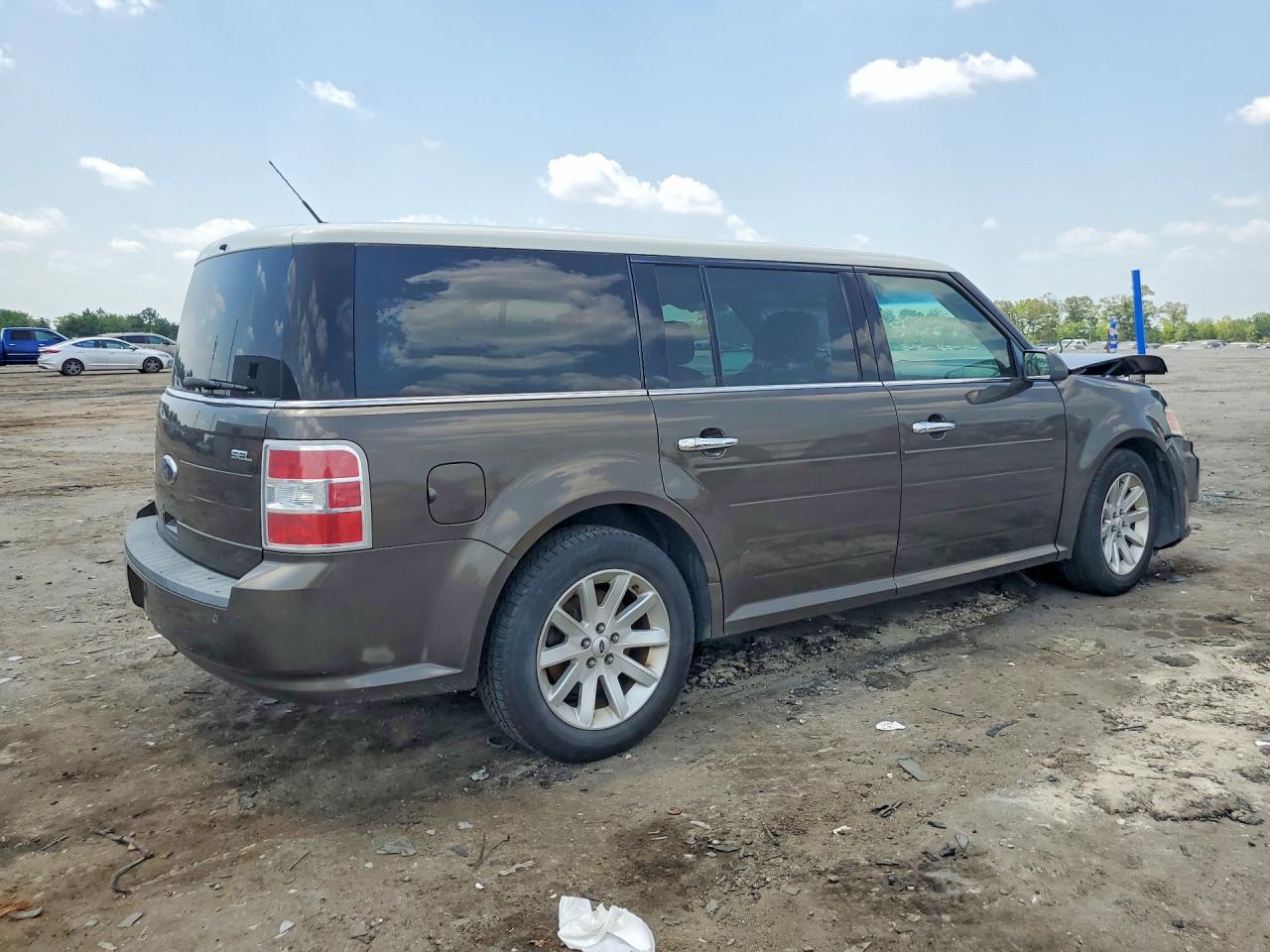 2011 FORD FLEX