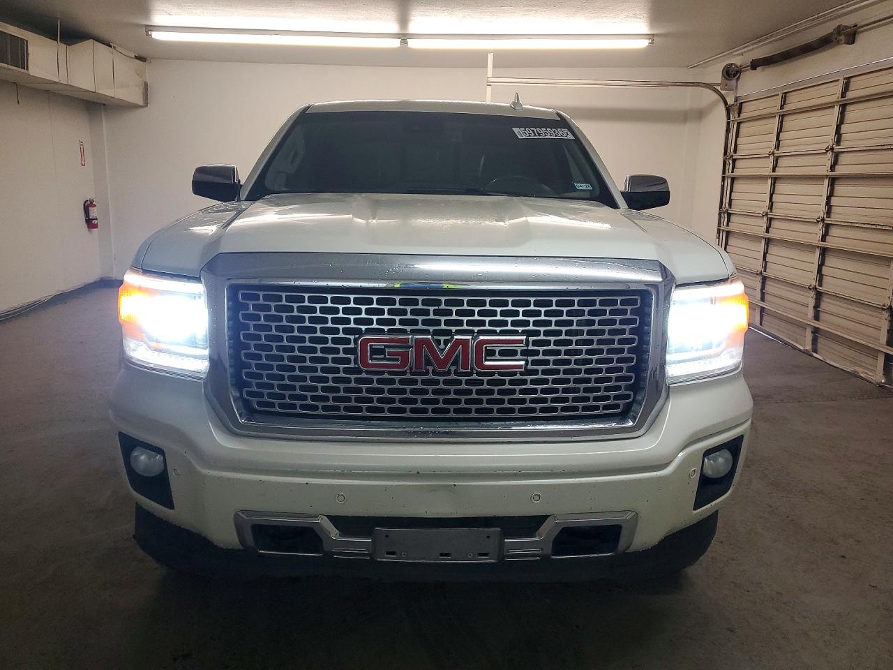 2015 GMC SIERRA