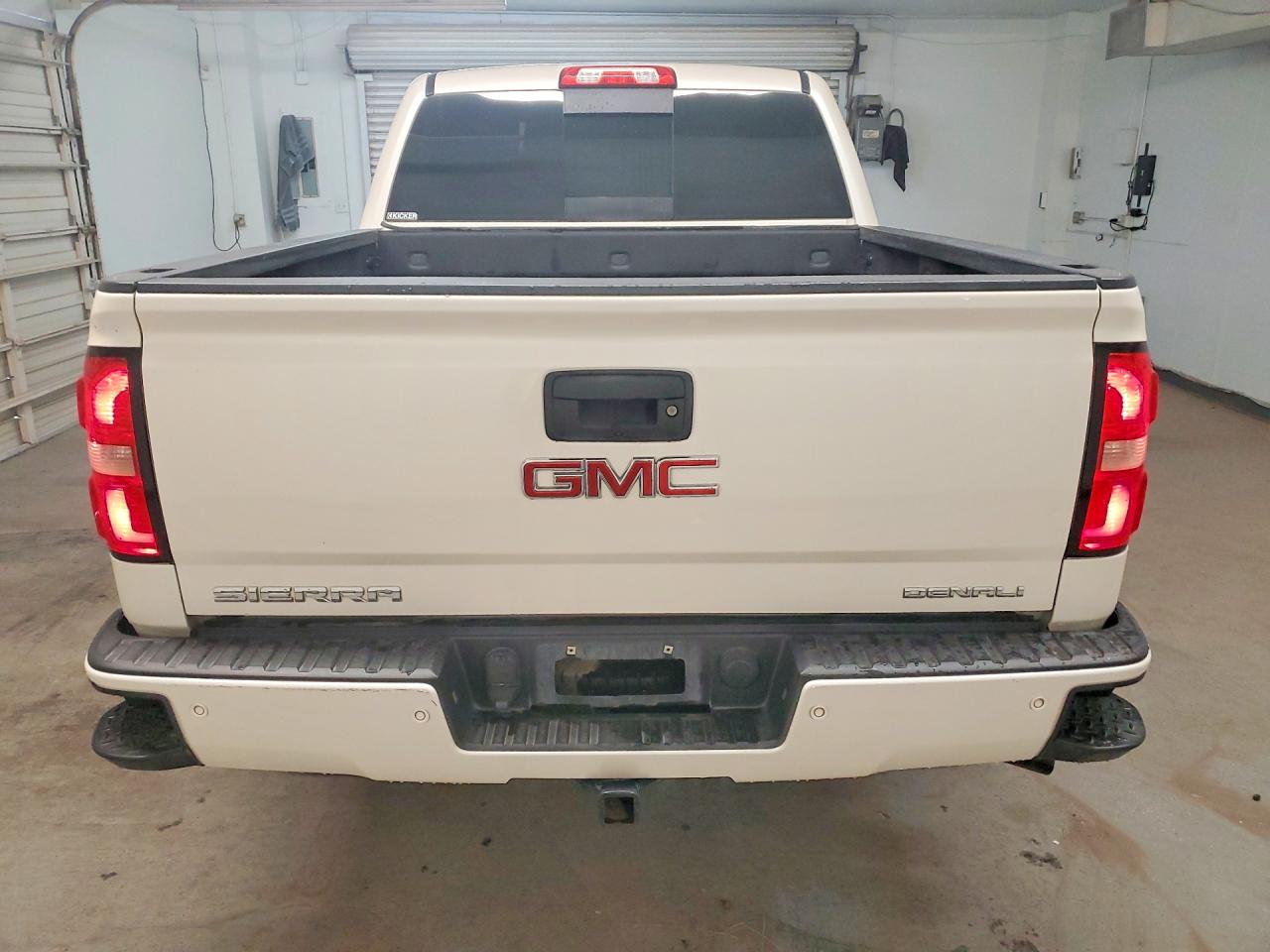 2015 GMC SIERRA