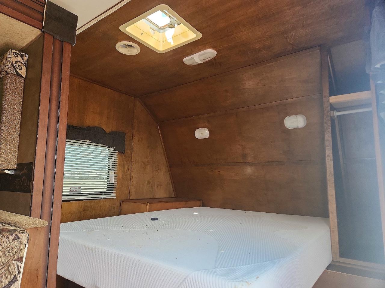 2013 HEARTLAND RV PROWLER