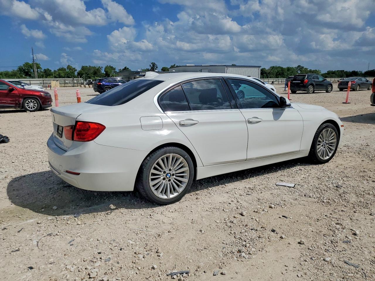 2013 BMW 3 SERIES