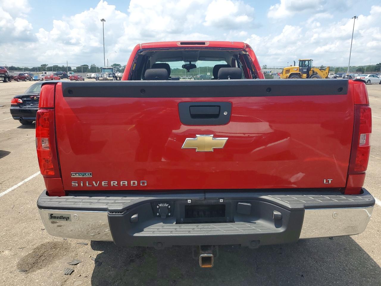2011 CHEVROLET SILVERADO