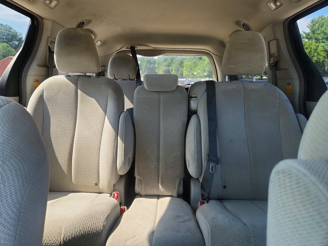 2014 TOYOTA SIENNA