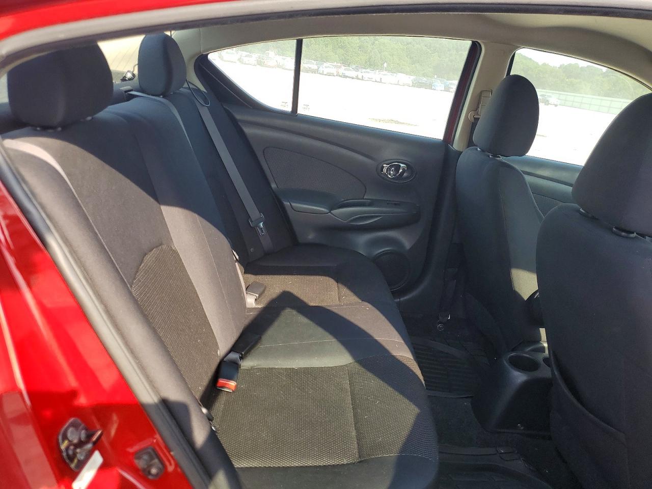 2013 NISSAN VERSA