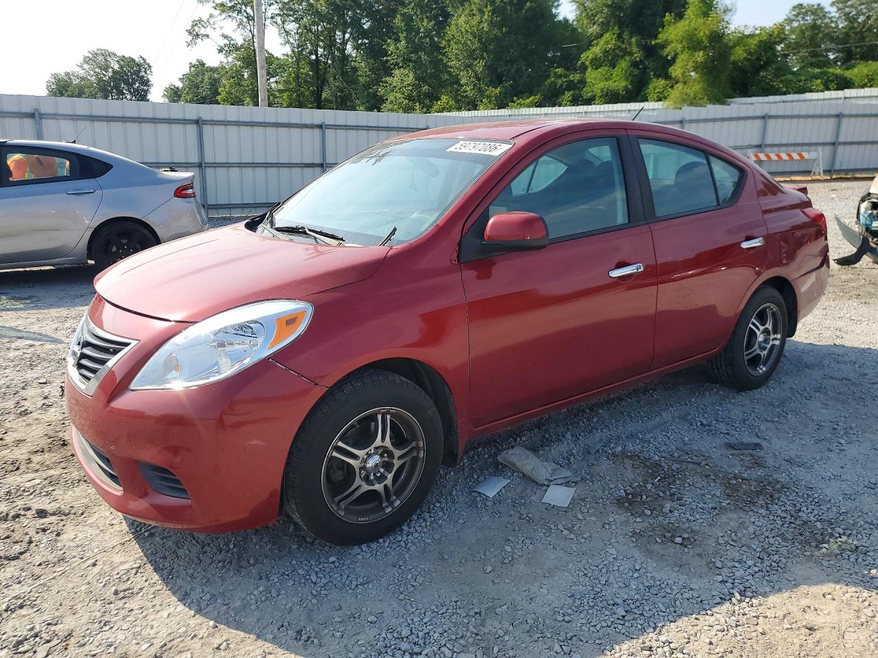 2013 NISSAN VERSA