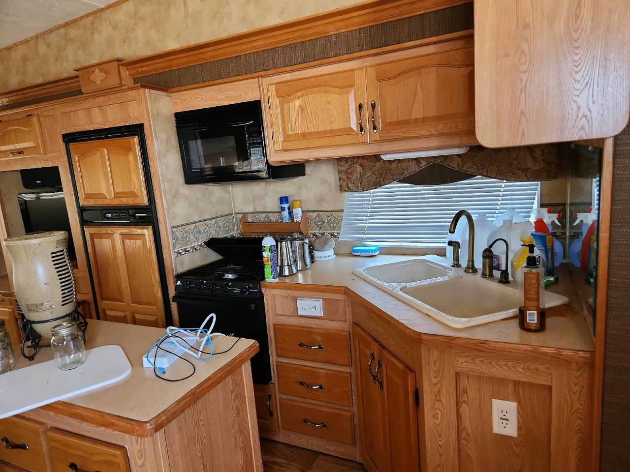 2006 KYRV TRAILER