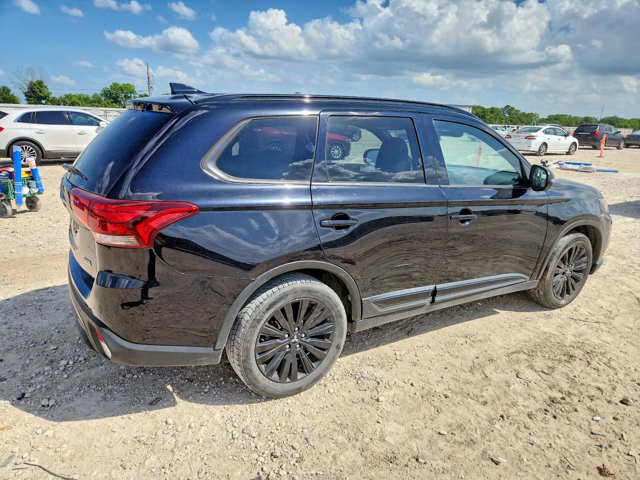 2020 MITSUBISHI OUTLANDER