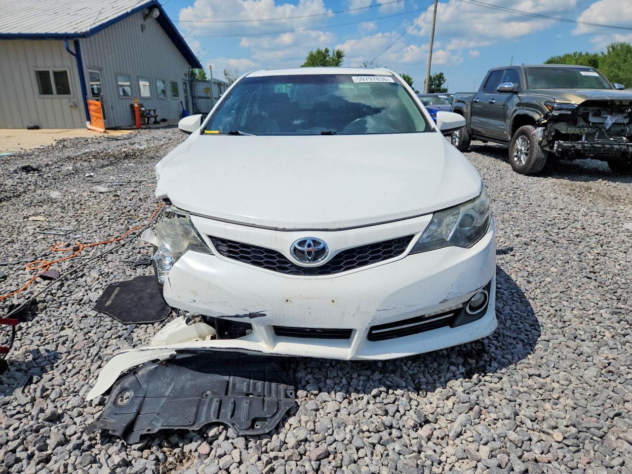 2012 TOYOTA CAMRY