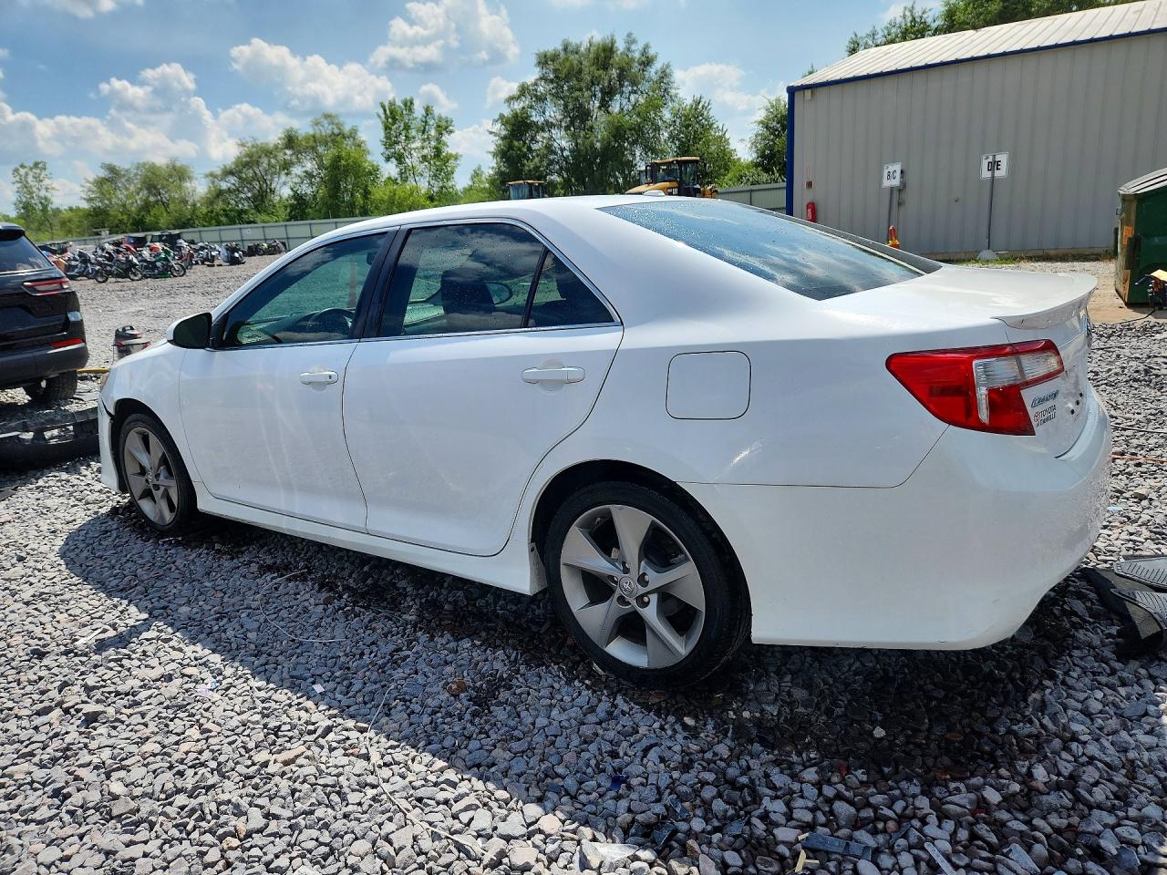 2012 TOYOTA CAMRY