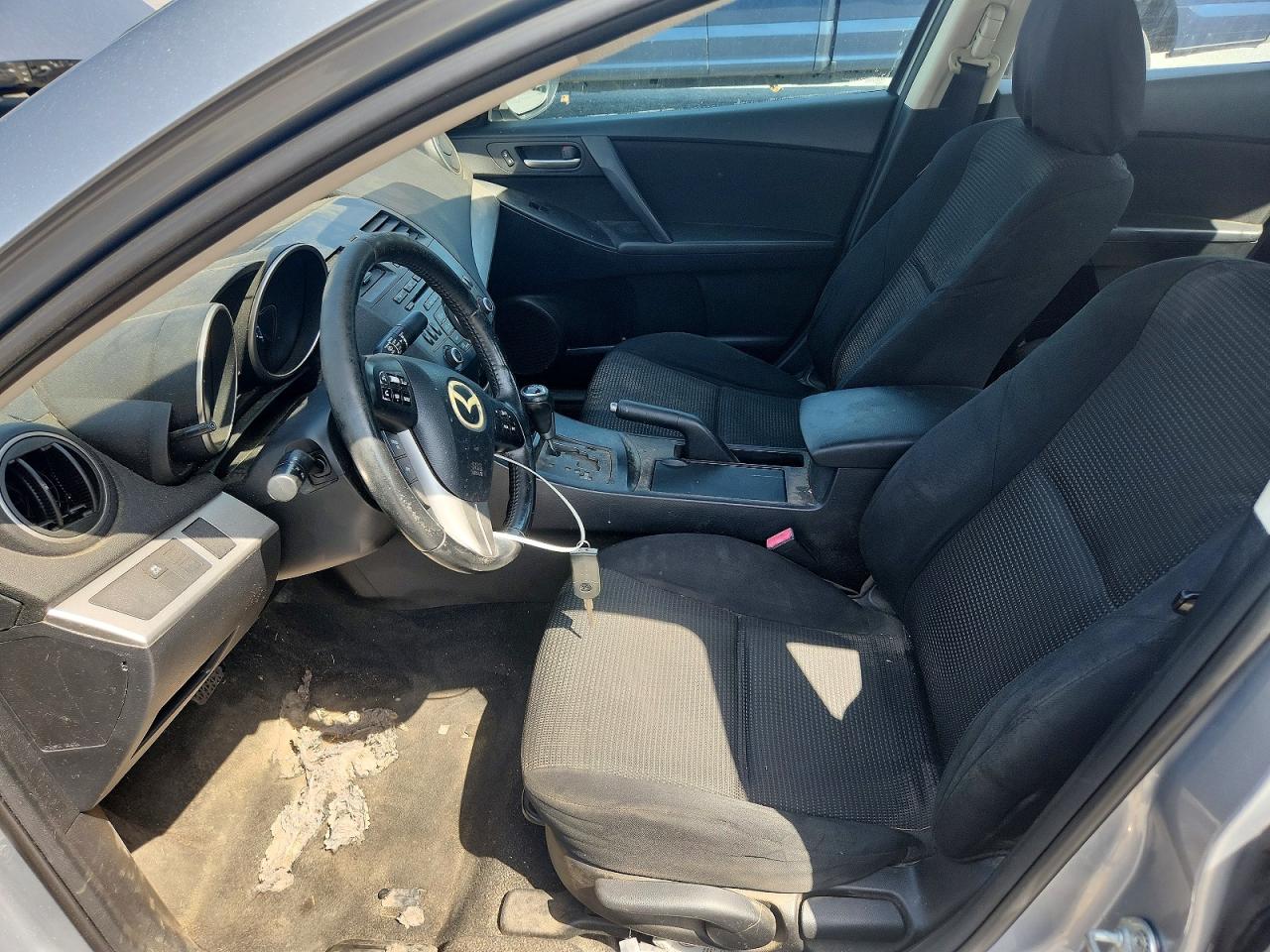 2012 MAZDA 3