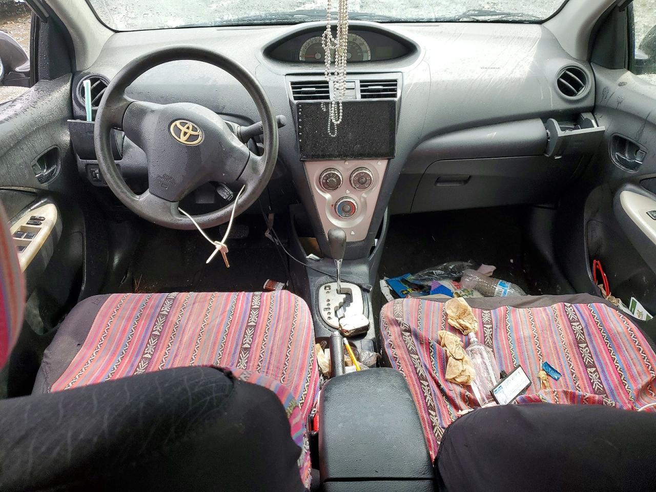 2008 TOYOTA YARIS