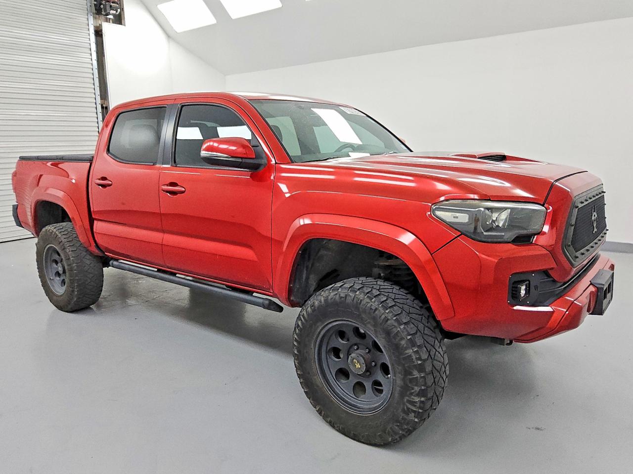 2016 TOYOTA TACOMA