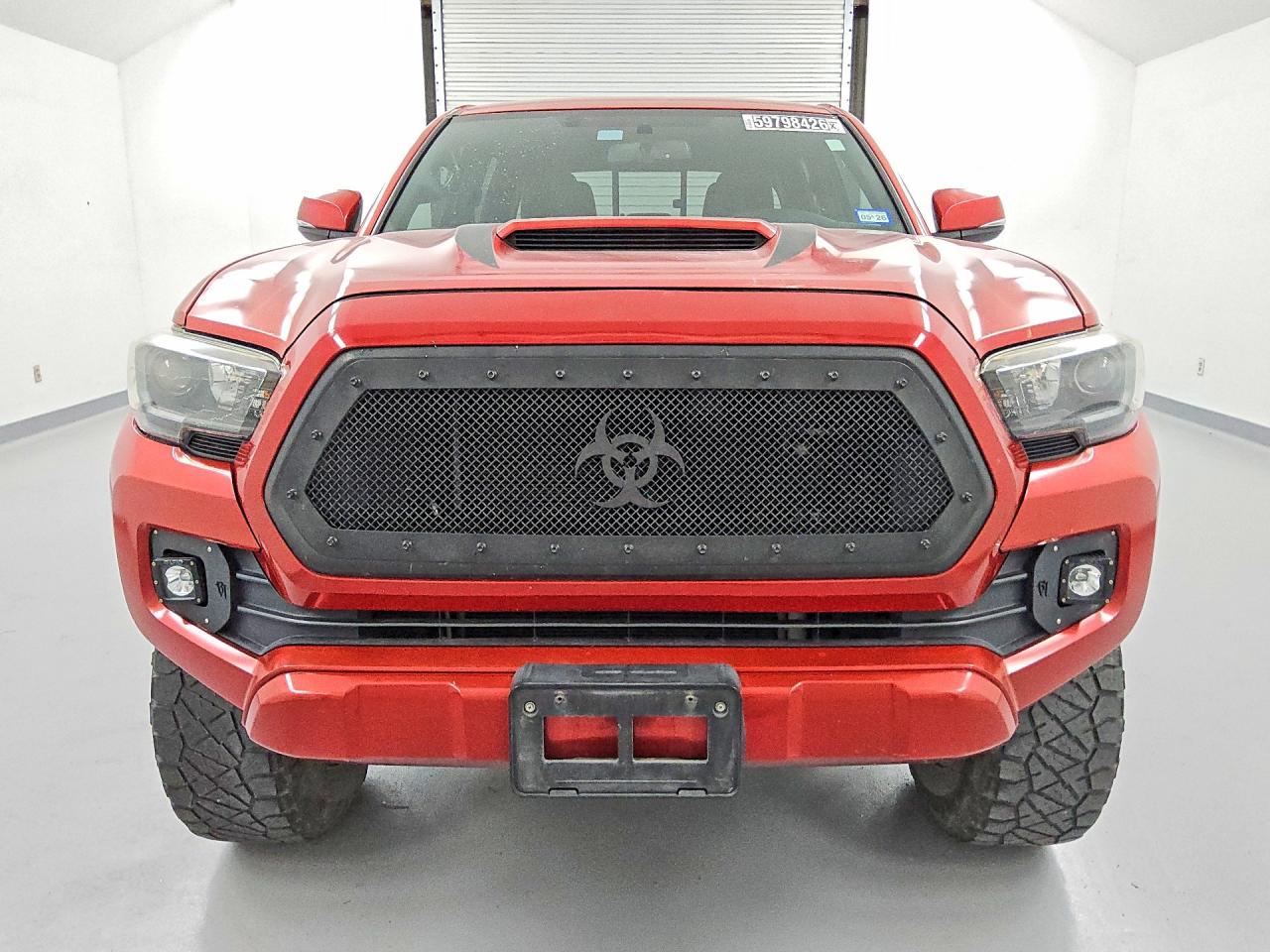 2016 TOYOTA TACOMA