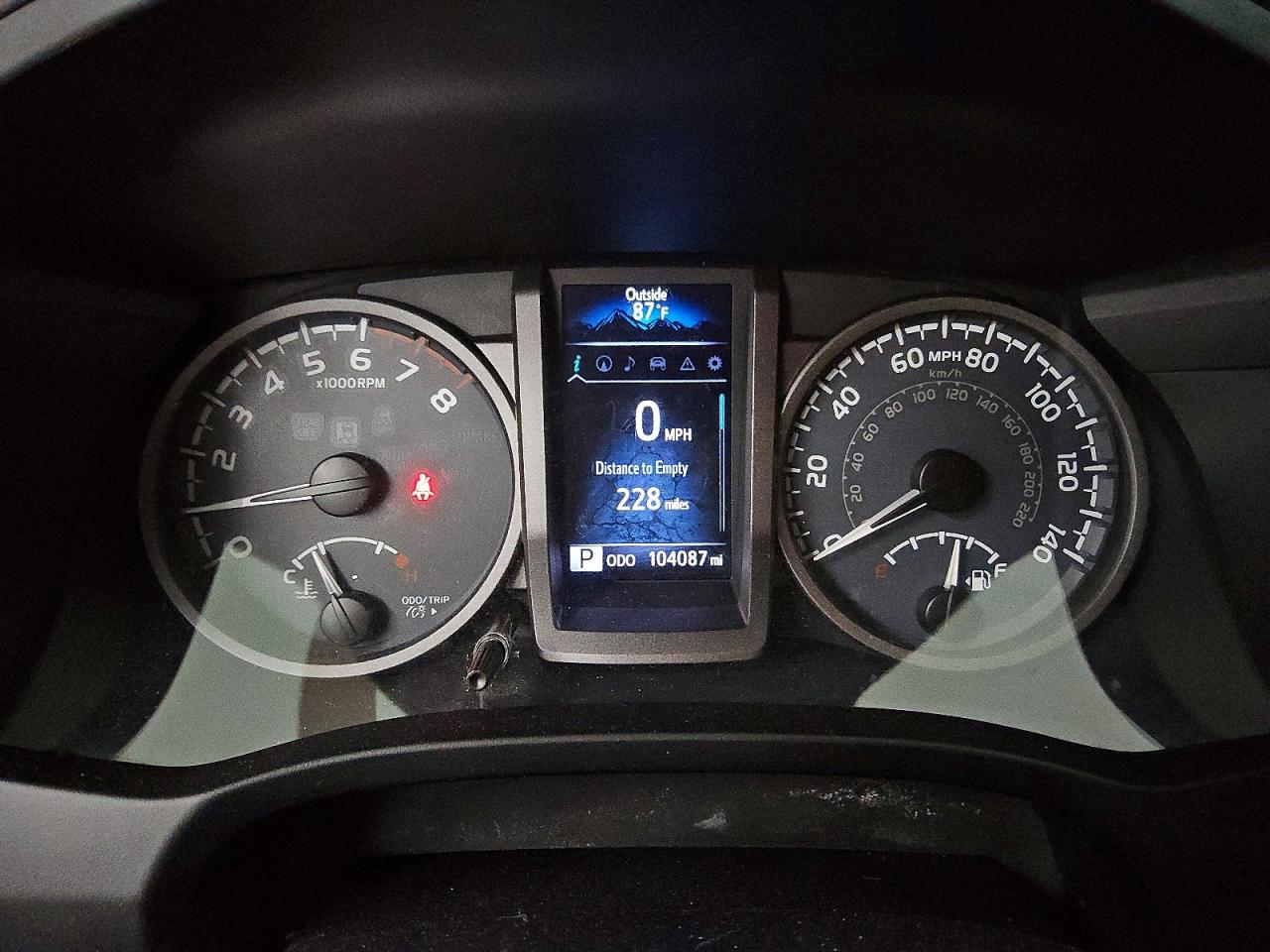 2016 TOYOTA TACOMA