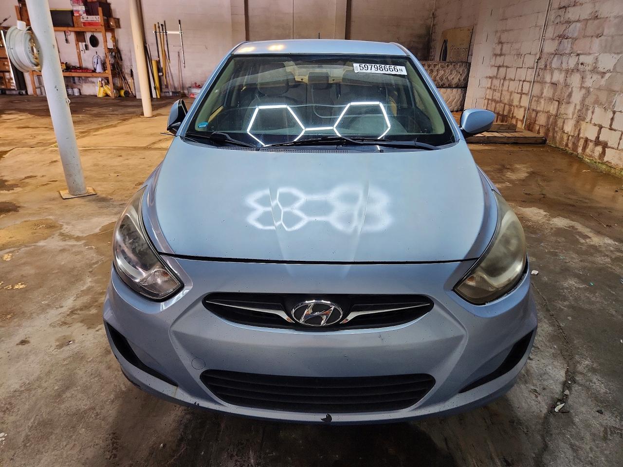 2014 HYUNDAI ACCENT